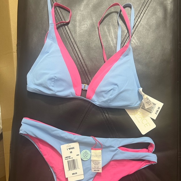 L*Space Seam-Free Finneas Bikini Top Blue/Pink -XS- NWT New with Tags! - Picture 10 of 16